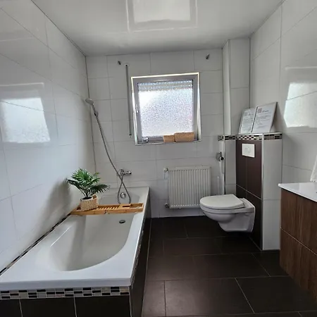 In Fuer 4 Appartement *